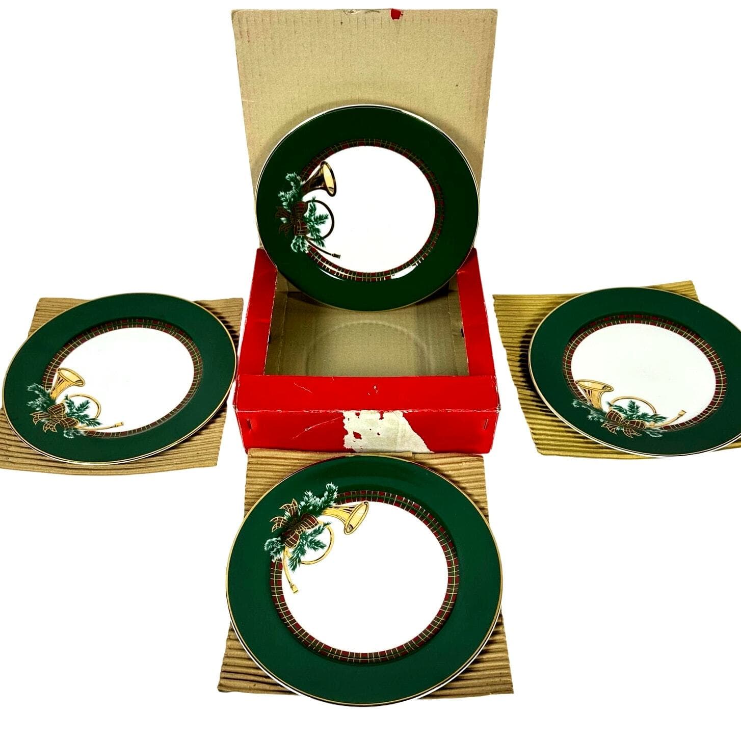 "The Hunt by Georges Briard Green Rim Accent" Salad Plate in Box-Set of 4-RARE! - Thumbnail 2