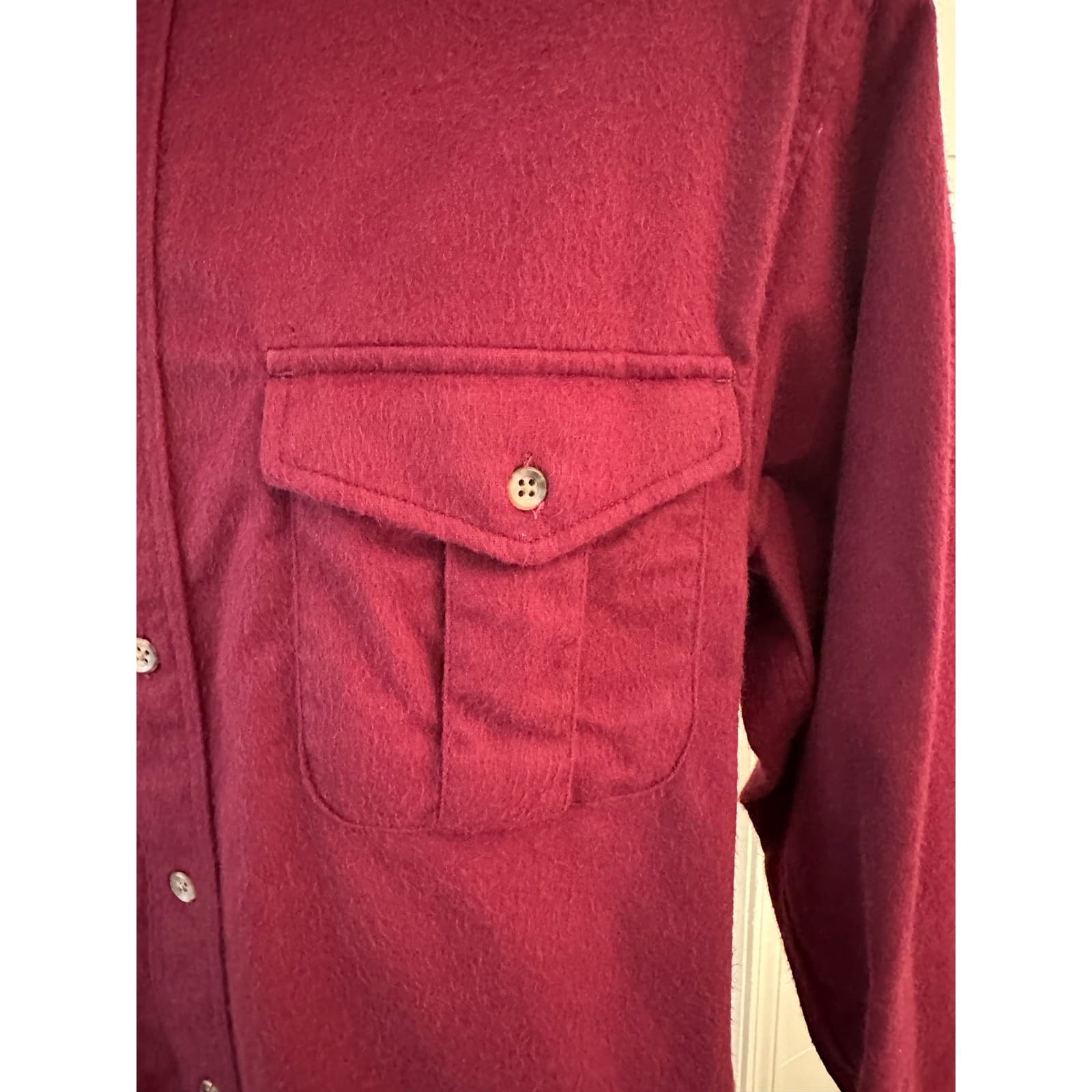 Eddie Bauer Men's Medium 16517 Heavy Flannel Chamois Burgundy Outdoor Shirt - Thumbnail 3