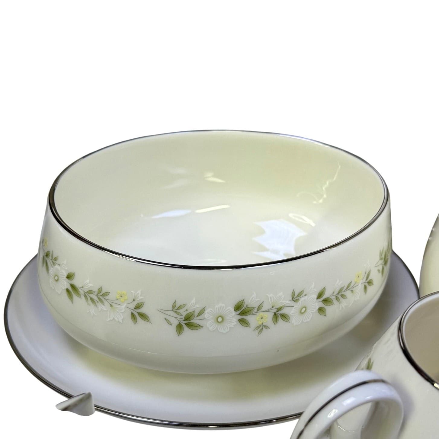 Noritake 'Cornelia' Ivory China Retired 1968-76-115 Piece Set-Service For 12 - Thumbnail 20