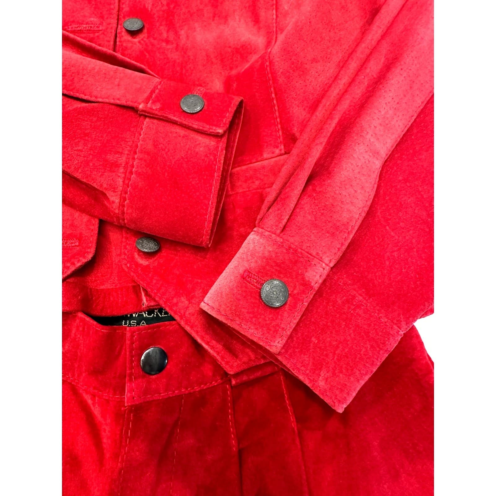 Bushwhacker USA Vintage 2-Piece Red Suede Jacket & Gaucho Short Set-New w/Tags - Thumbnail 5