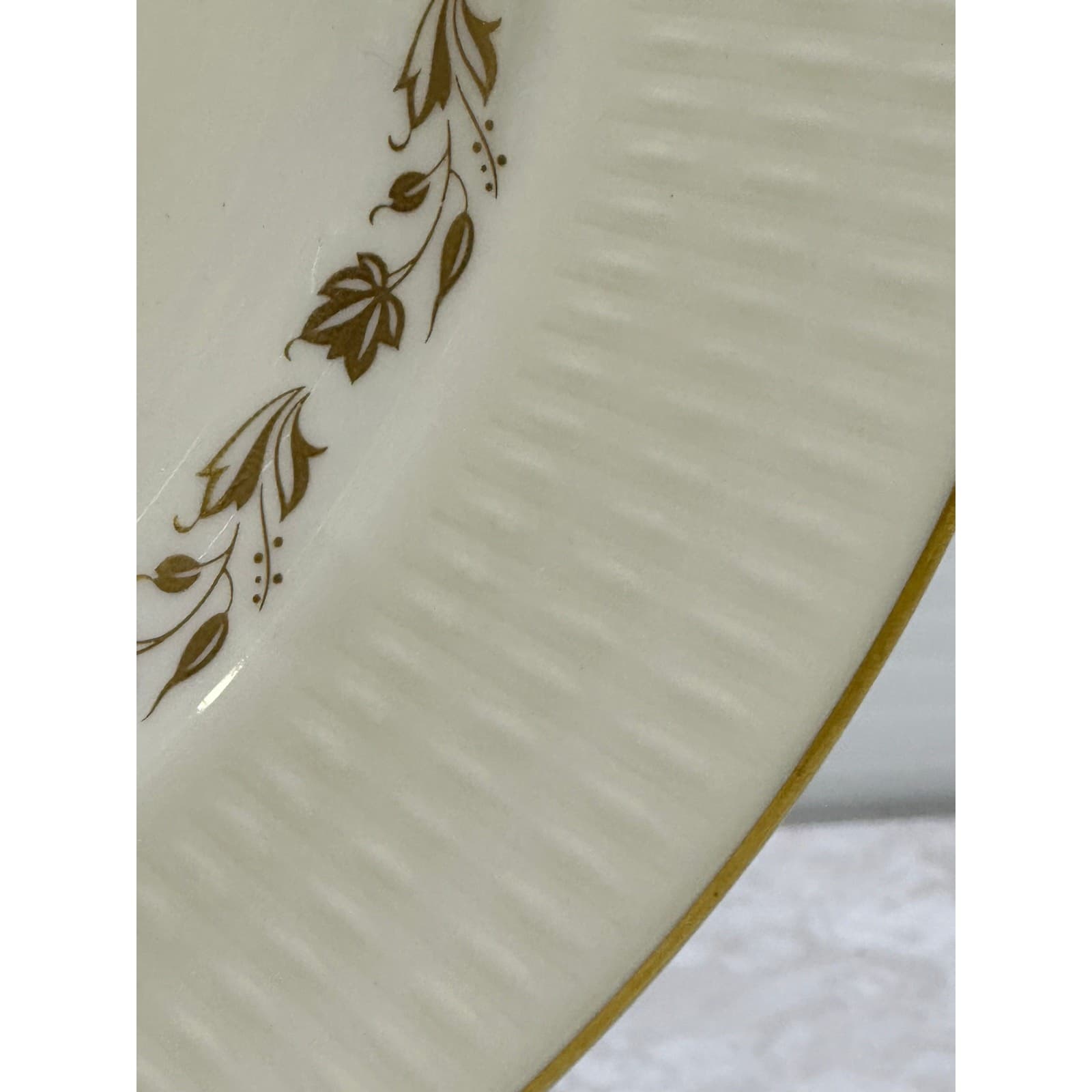 Royal Doulton Fairfax England Retired Large Oval Serving Platter-Exceptional - Thumbnail 3