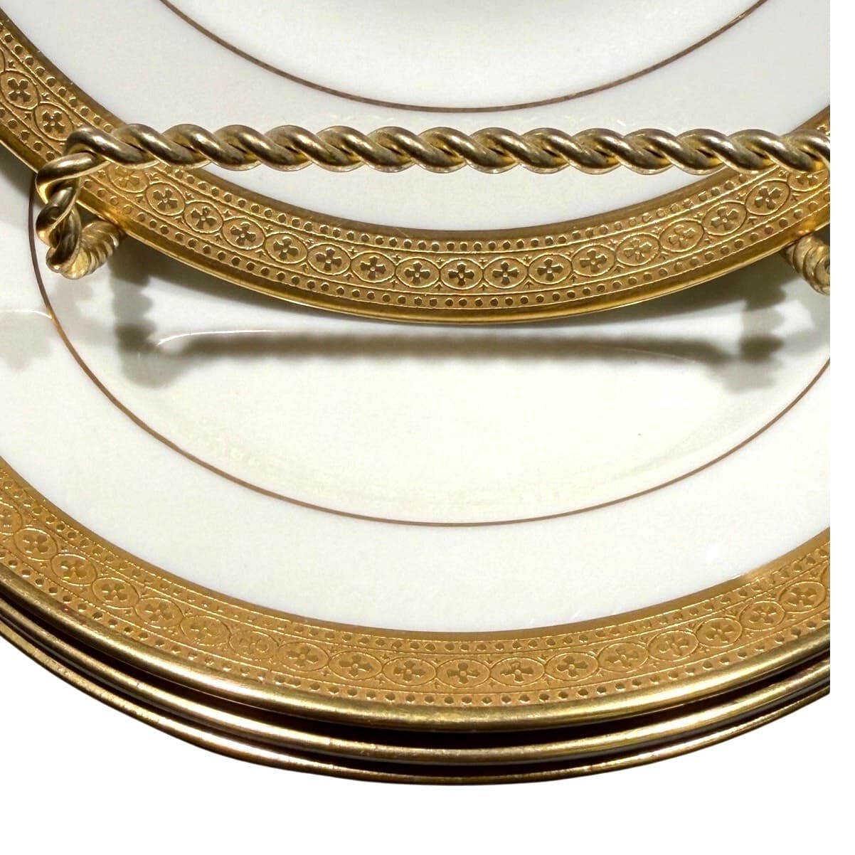 Syracuse China Bracelet Old Ivory Retired Salad Plates Encrusted Gold-Set of 4 - Thumbnail 2