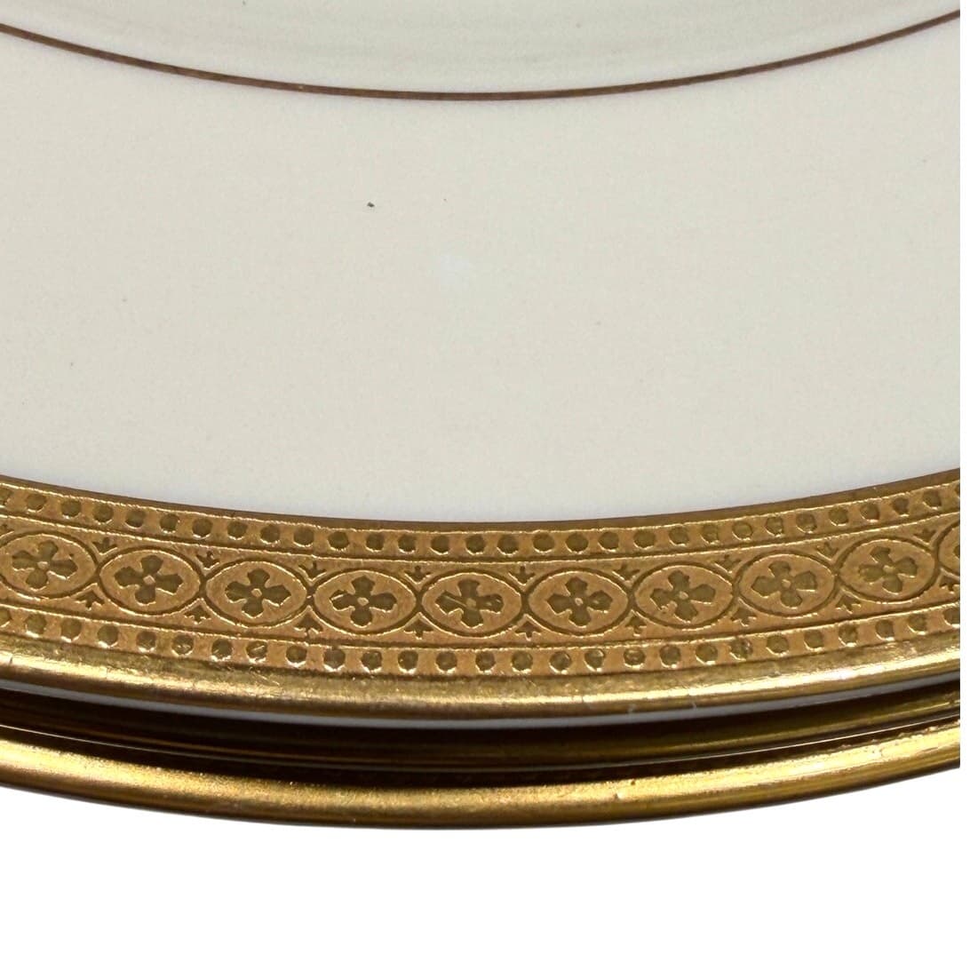 Syracuse China Bracelet Old Ivory Retired Dinner Plates Encrusted Gold-Set of 4 - Thumbnail 5