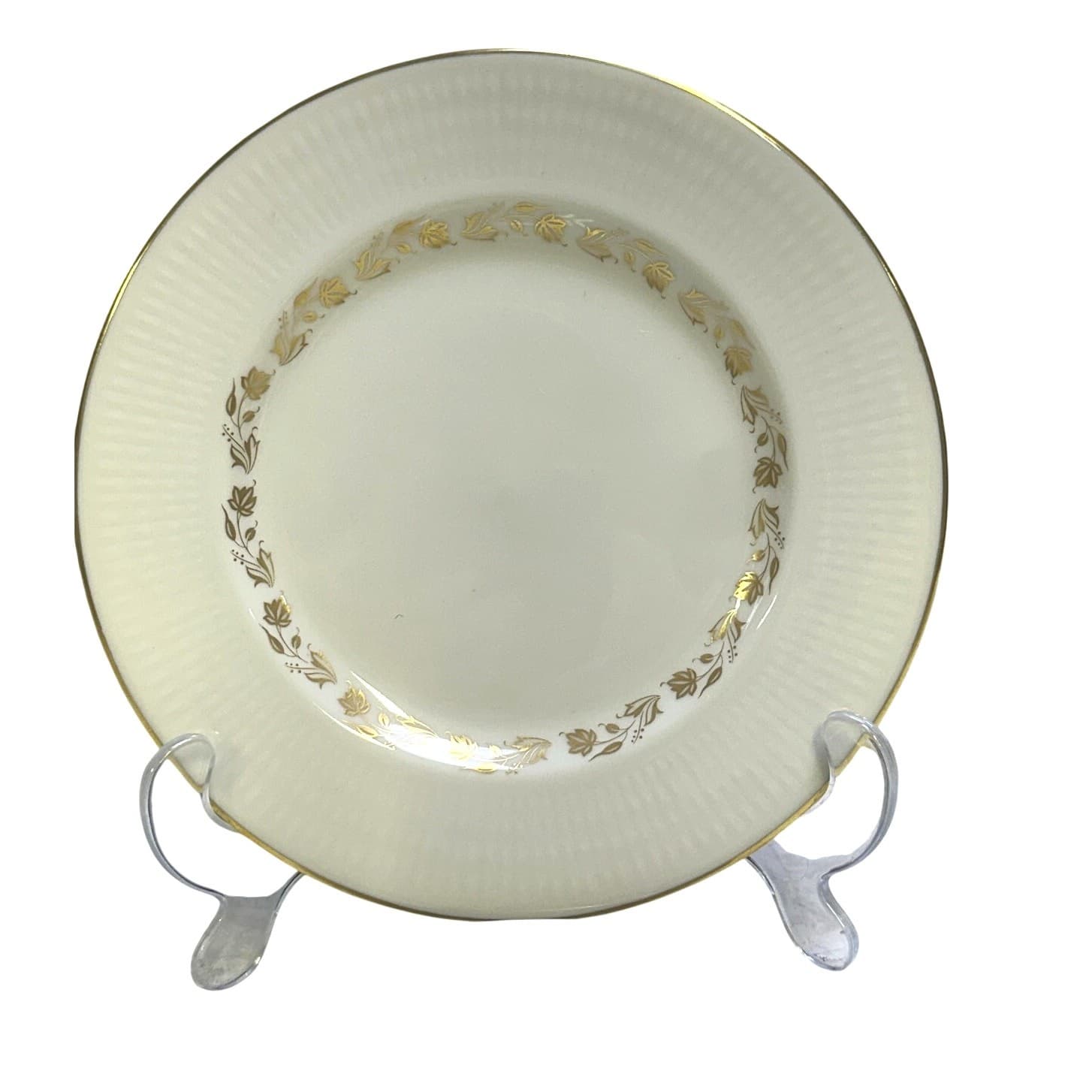 Royal Doulton 'Fairfax' England Retired/2 Dinner Plates/1 Salad Plate/1 Saucer - Thumbnail 2