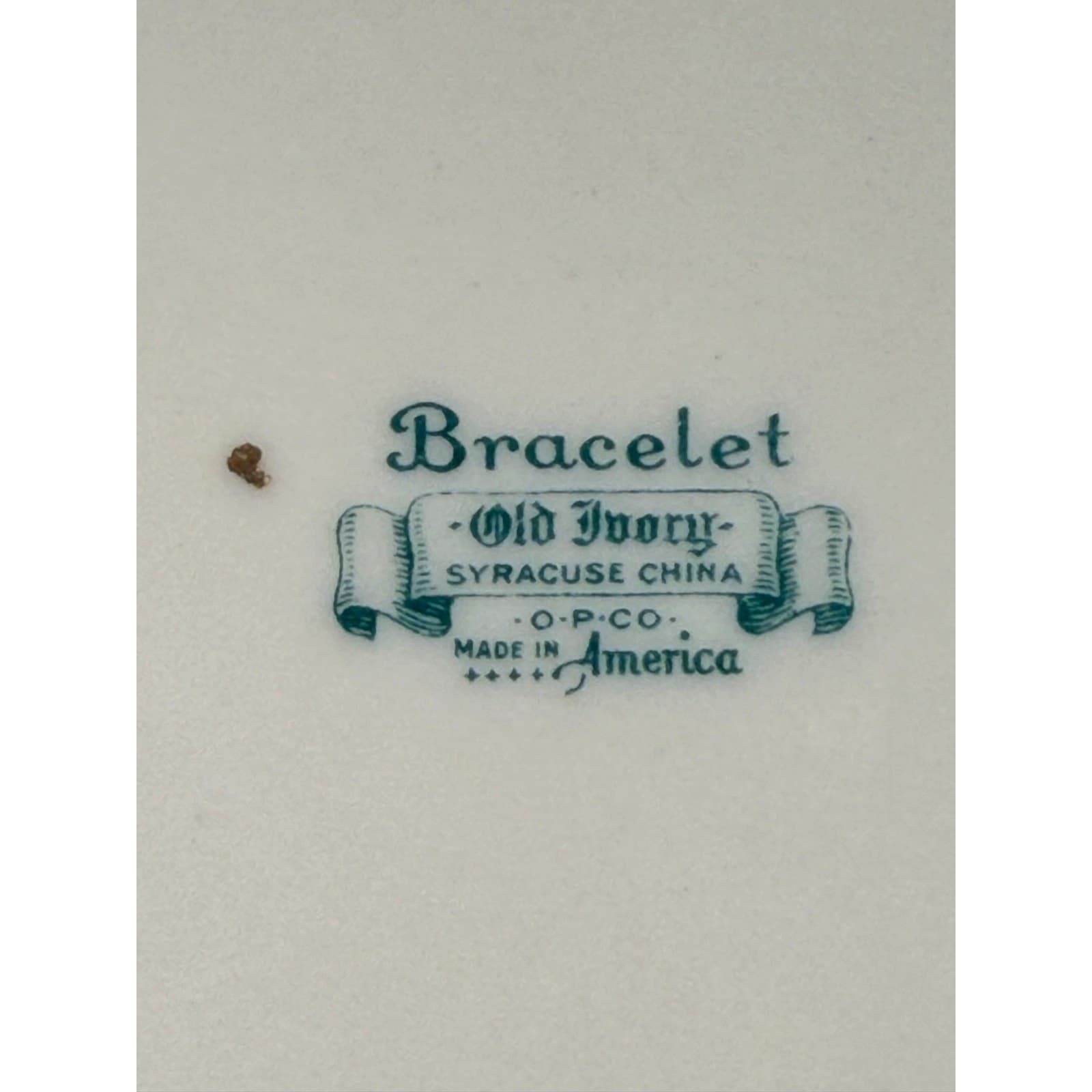 Syracuse China Bracelet Old Ivory Retired Dinner Plates Encrusted Gold-Set of 4 - Thumbnail 7