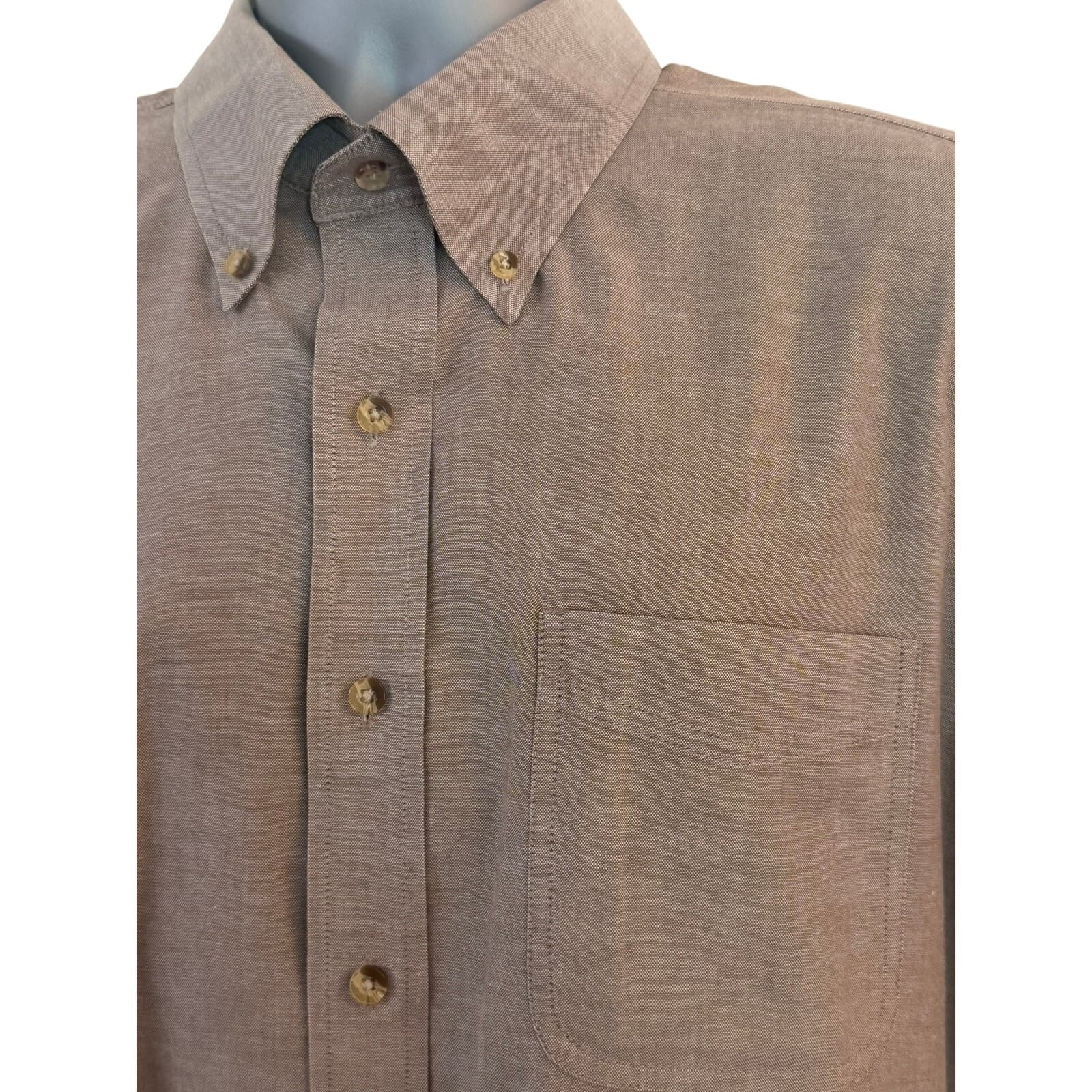 L.L.Bean Men's XL Regular Button Front Short Sleeve Shirt Taupe Cotton Oxford - Thumbnail 2
