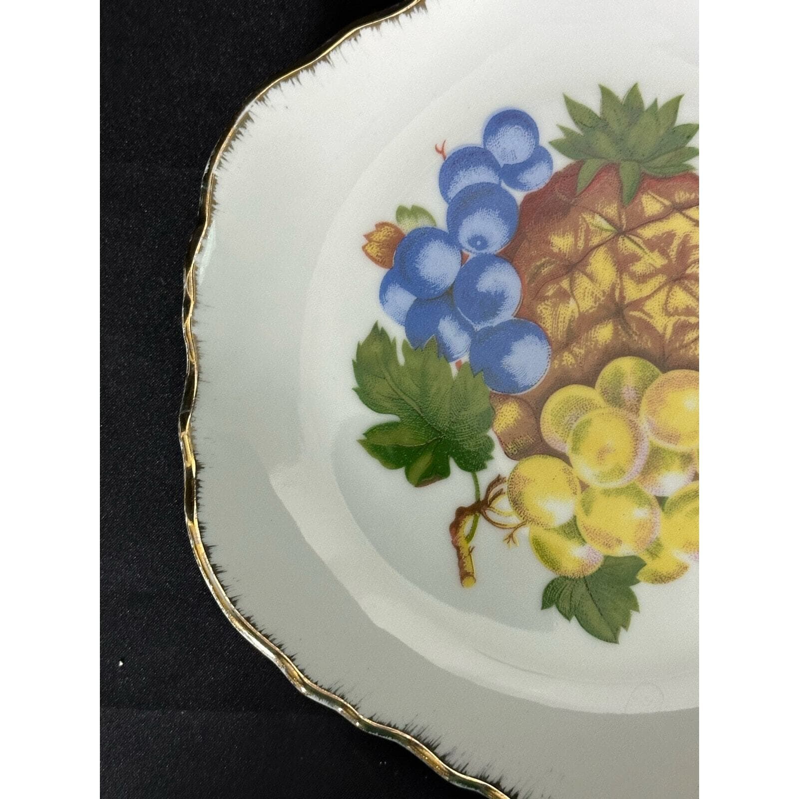 Korea Hand Painted Fruit Design Decorative Plate 7.25" - Thumbnail 3