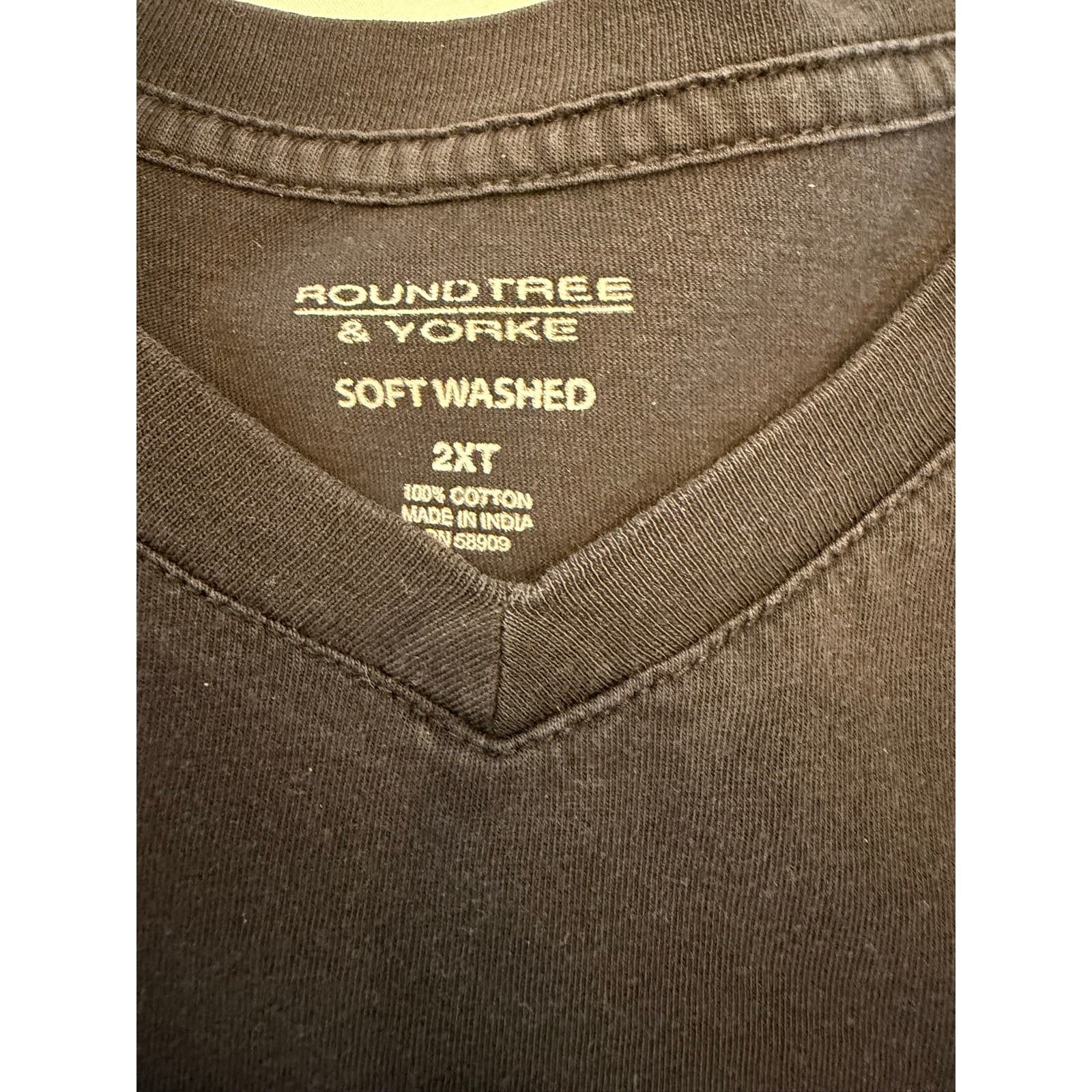 Roundtree & Yorke 2XT Tall V-Neck T-Shirts Lot 2 Blue Heather Black Soft Washed - Thumbnail 2