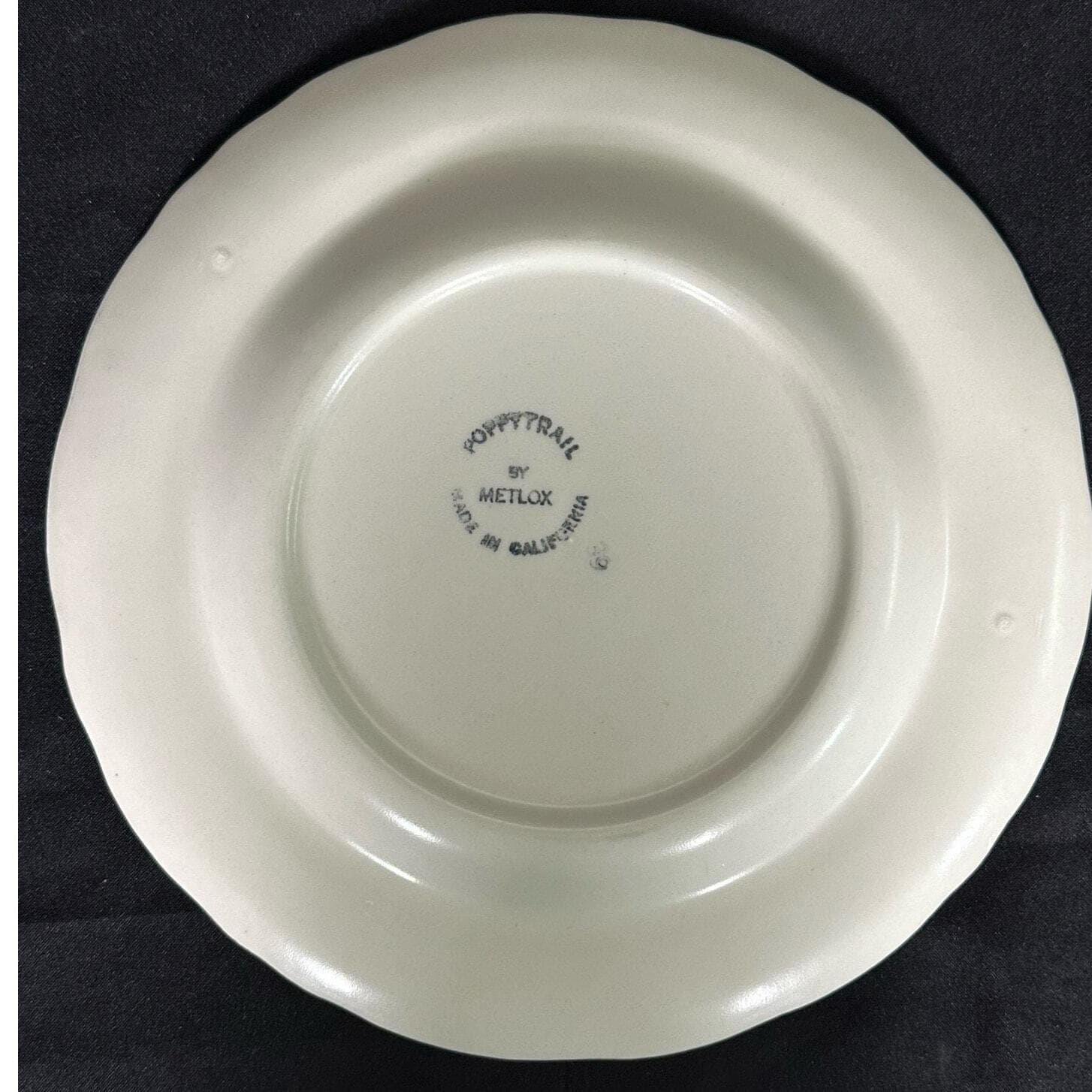 METLOX Poppy Trail Sculptured Blue Grape Vintage Salad Plate-7.5" - Thumbnail 6