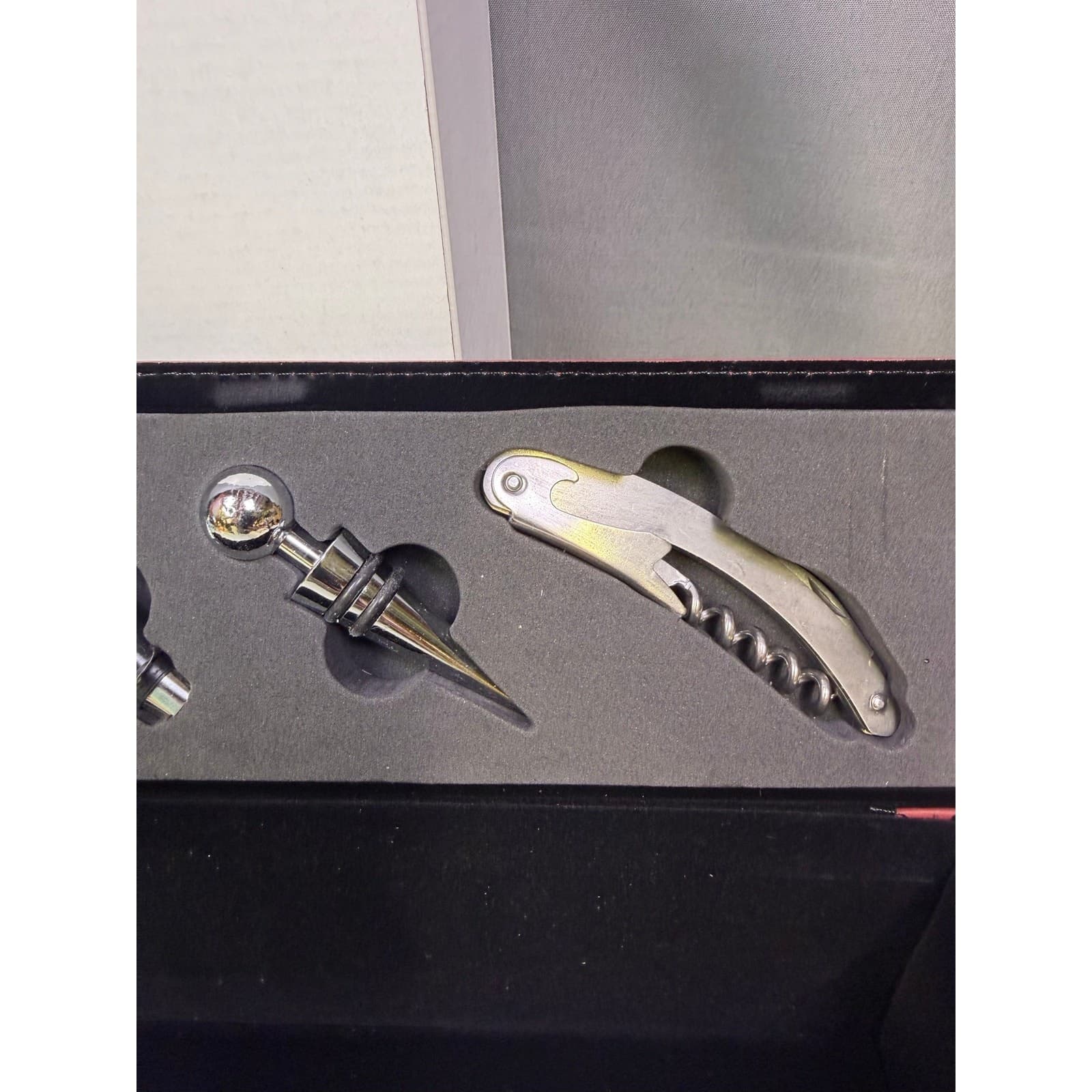 Prestige Wine Imports NY Wine Gift Presentation Box Set Corkscrew Bar Tools NEW - Thumbnail 4