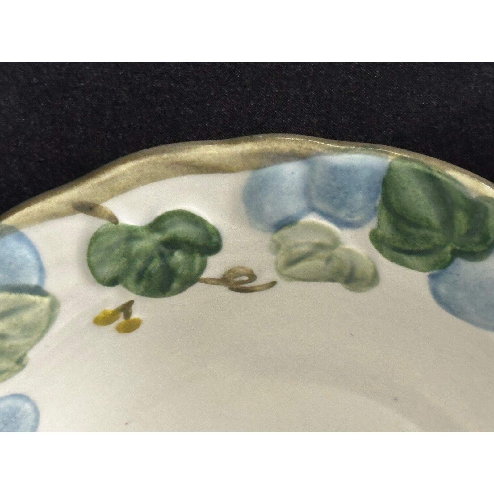 METLOX Poppy Trail Sculptured Blue Grape Cereal Bowl 6" - Thumbnail 6