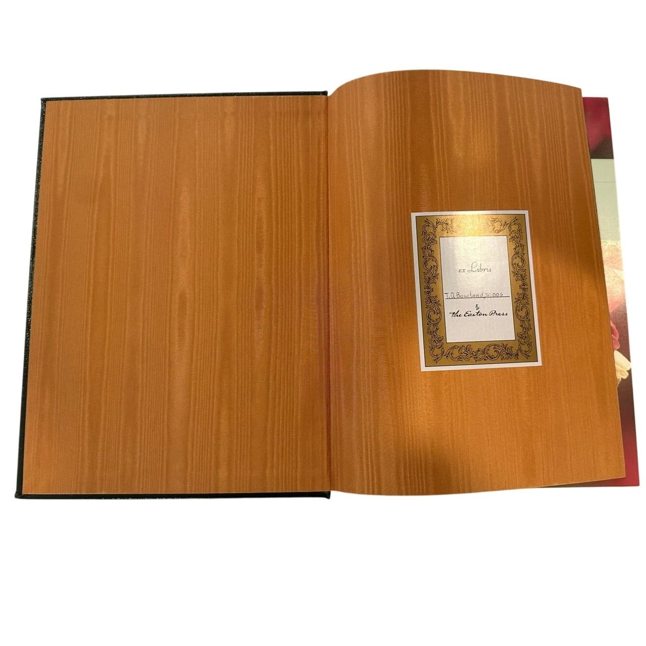 Easton Press Taylor's 'Encyclopedia of Garden Plants' 22K Collector's Edition - Thumbnail 4