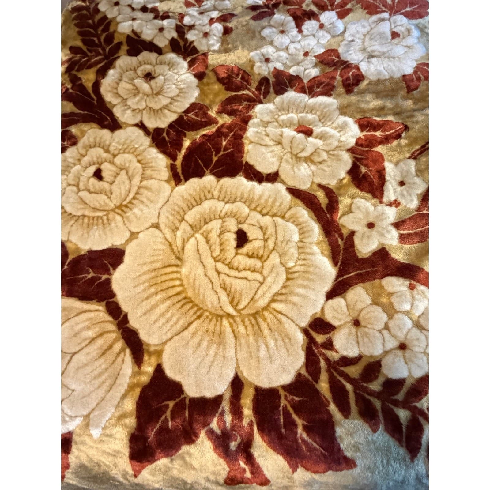 Vintage Korean Mink Style Plush Blanket Floral Roses Heavy Warm 88x70