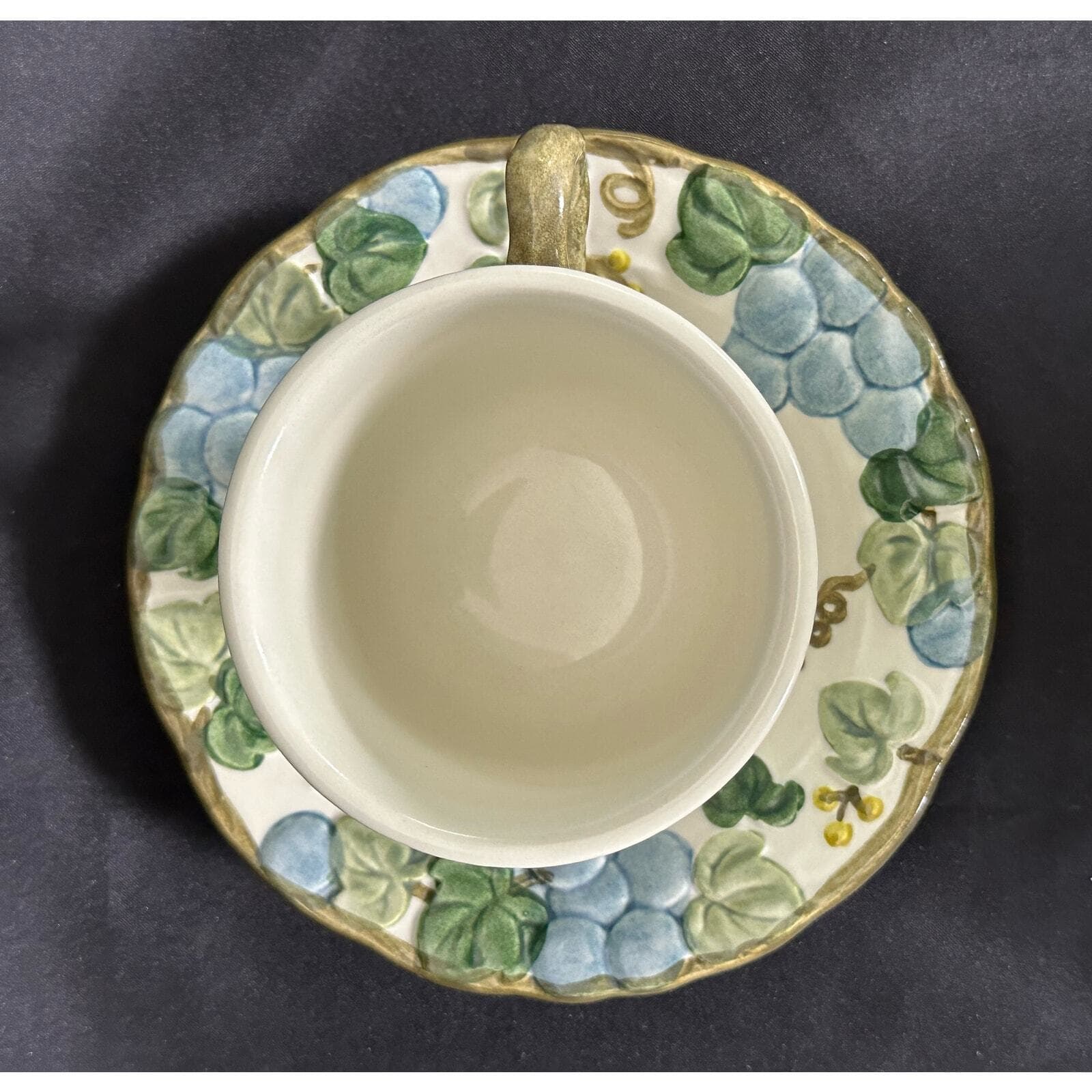 METLOX Poppy Trail Sculptured Blue Grape Vintage Cup and Saucer Set - Thumbnail 3