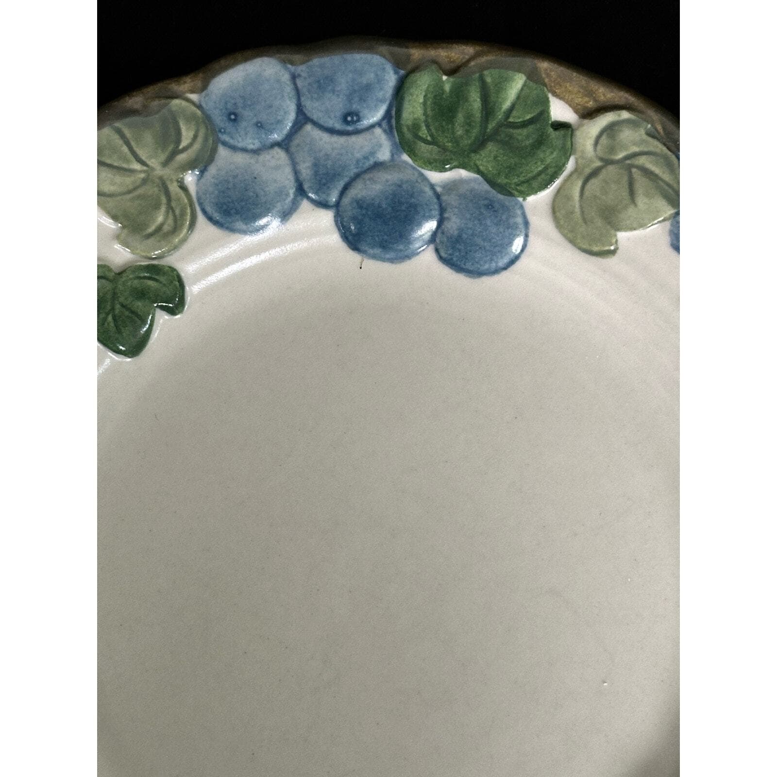 METLOX Poppy Trail Sculptured Blue Grape Vintage Bread Dessert Plate 6.5" - Thumbnail 3