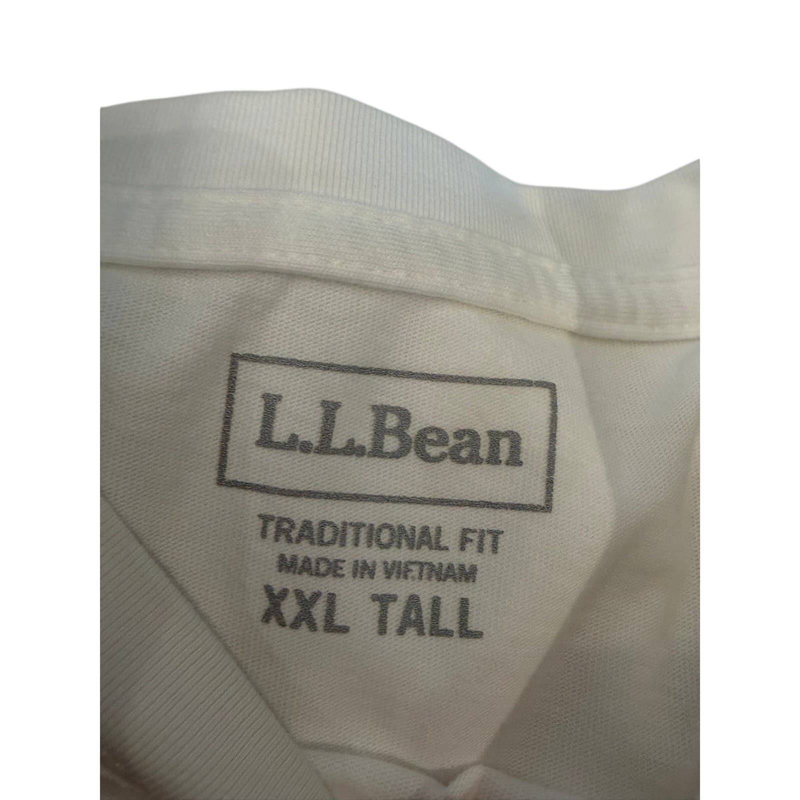 L.L.Bean Men's XXL Tall White LS Pocket T-Shirt Traditional Fit Cotton Lot of 3 - Thumbnail 3