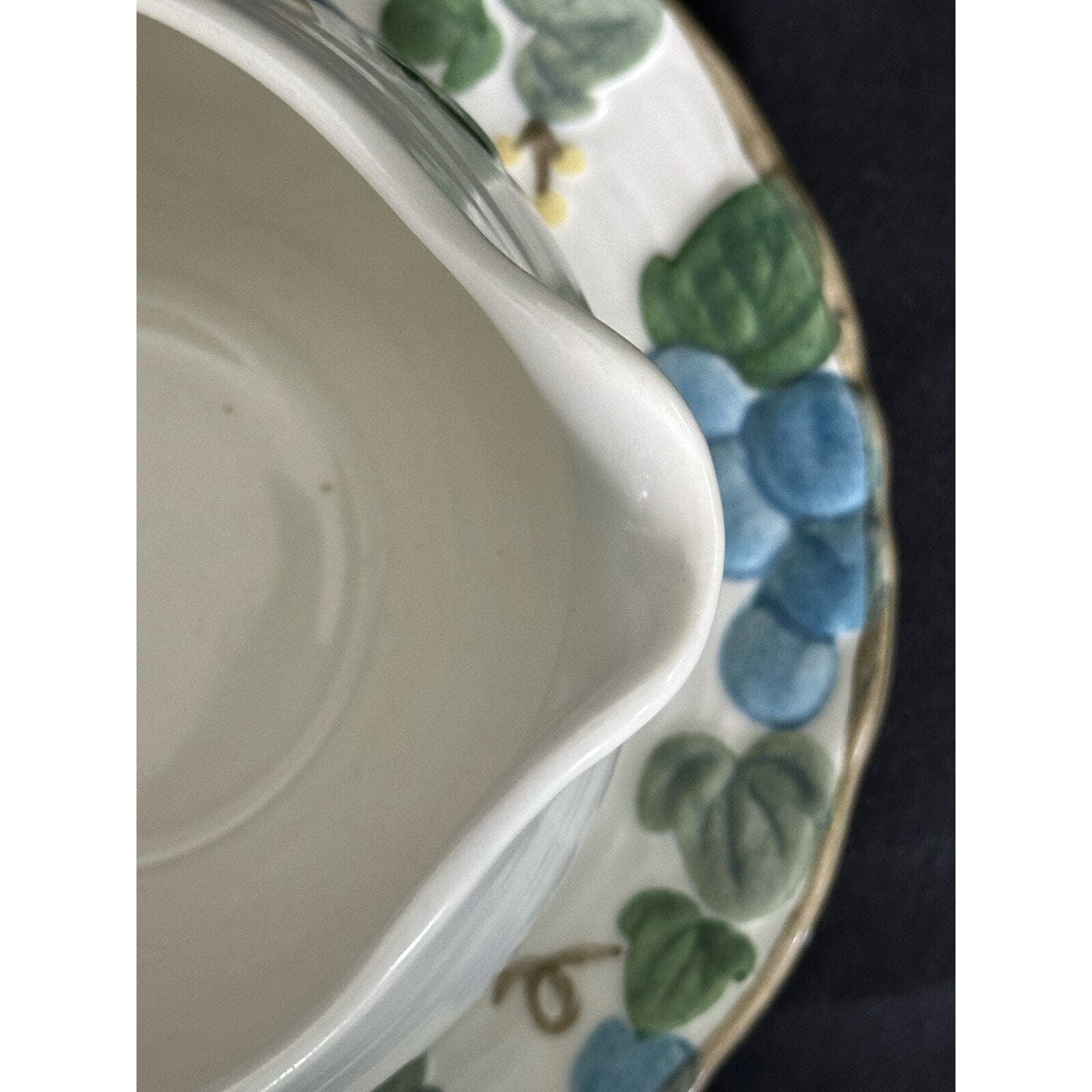 METLOX Poppy Trail Sculptured Blue Grape Vintage Gravy Boat - Thumbnail 8
