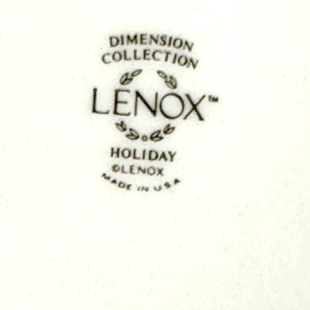 Lenox Holiday Dimension Holly Berries Gold Rim 6 3/8" Bread and Butter Plate - Thumbnail 7