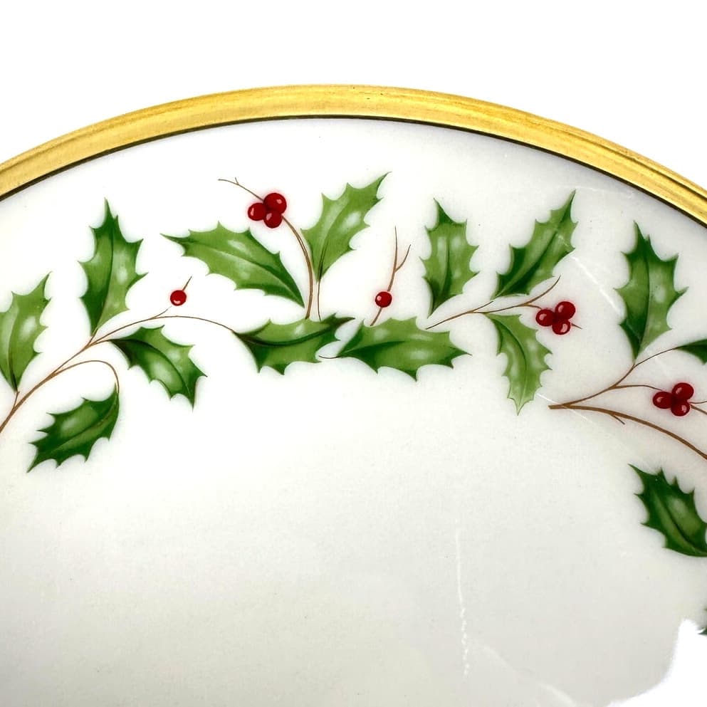 Lenox Holiday Dimension Holly Berries Gold Rim 6 3/8" Bread and Butter Plate - Thumbnail 3