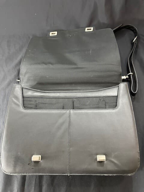 Black Leather Messenger Bag with Strap by Leeds - Thumbnail 9