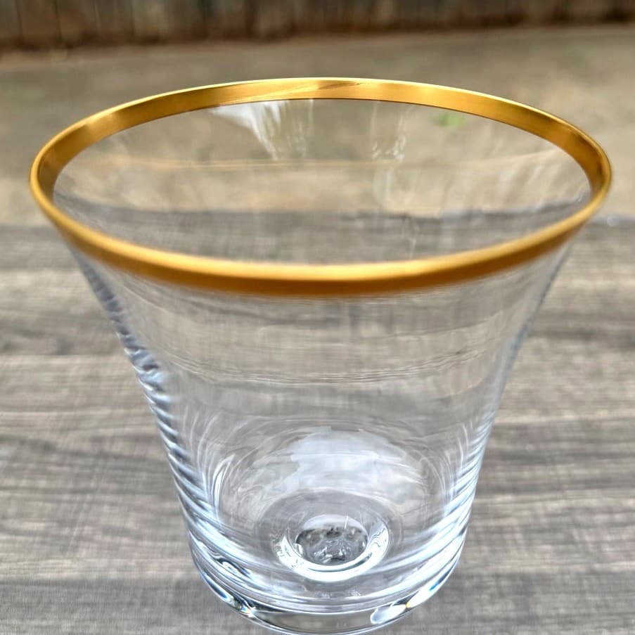 Fostoria Retired 1961-1982 'Richmond' Gold Rim 6.75" Water Goblets-Set of 11 - Thumbnail 4