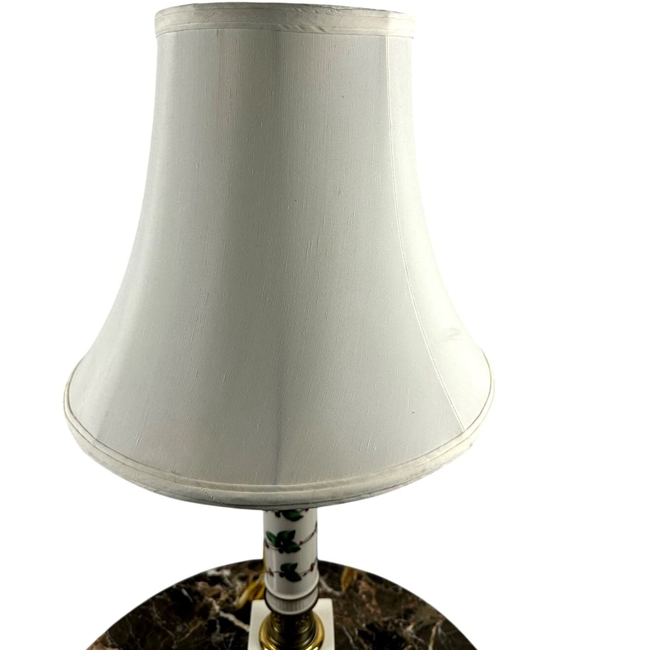 Ceramic Signed Brass Filigree Lamp Features Berries Leaves Shade 30" Vintage! - Thumbnail 7