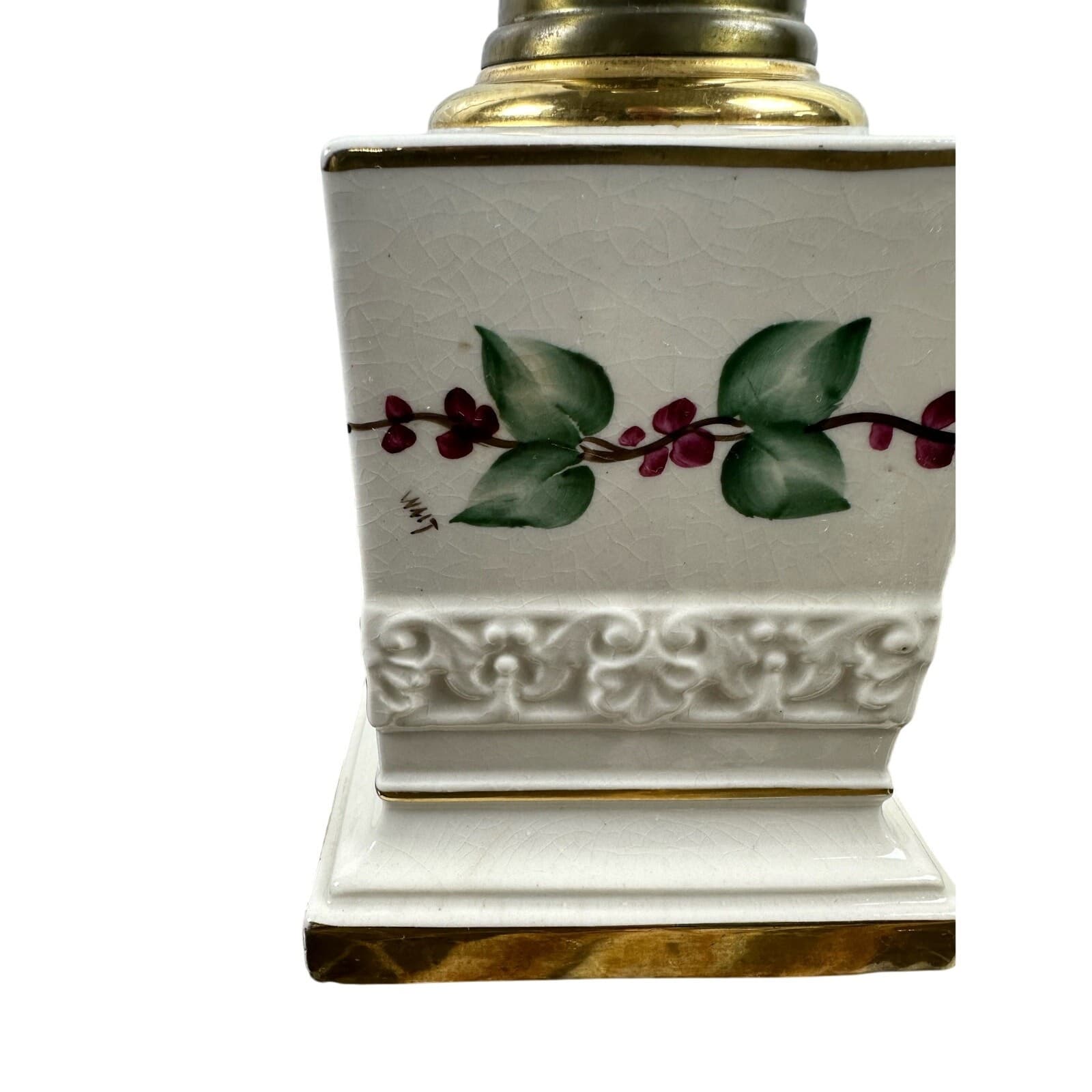 Ceramic Signed Brass Filigree Lamp Features Berries Leaves Shade 30" Vintage! - Thumbnail 9