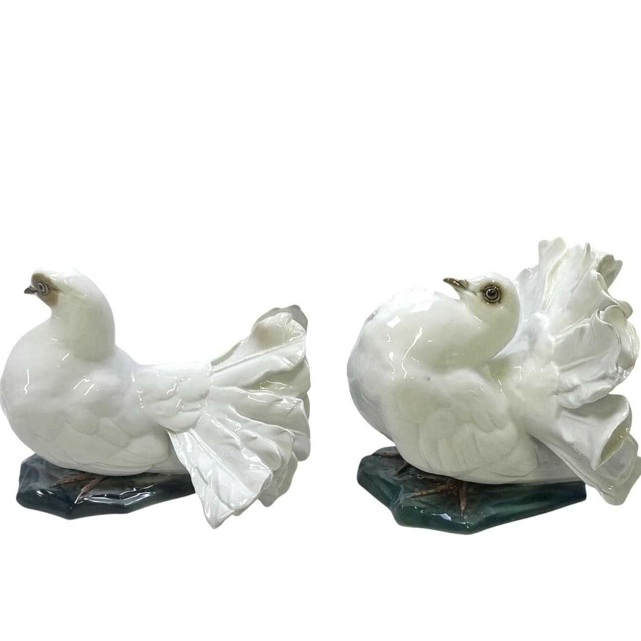 Rosenthal Porcelain 'Courting Doves' by Fritz Heidenrich Germany Mid Century - Thumbnail 2