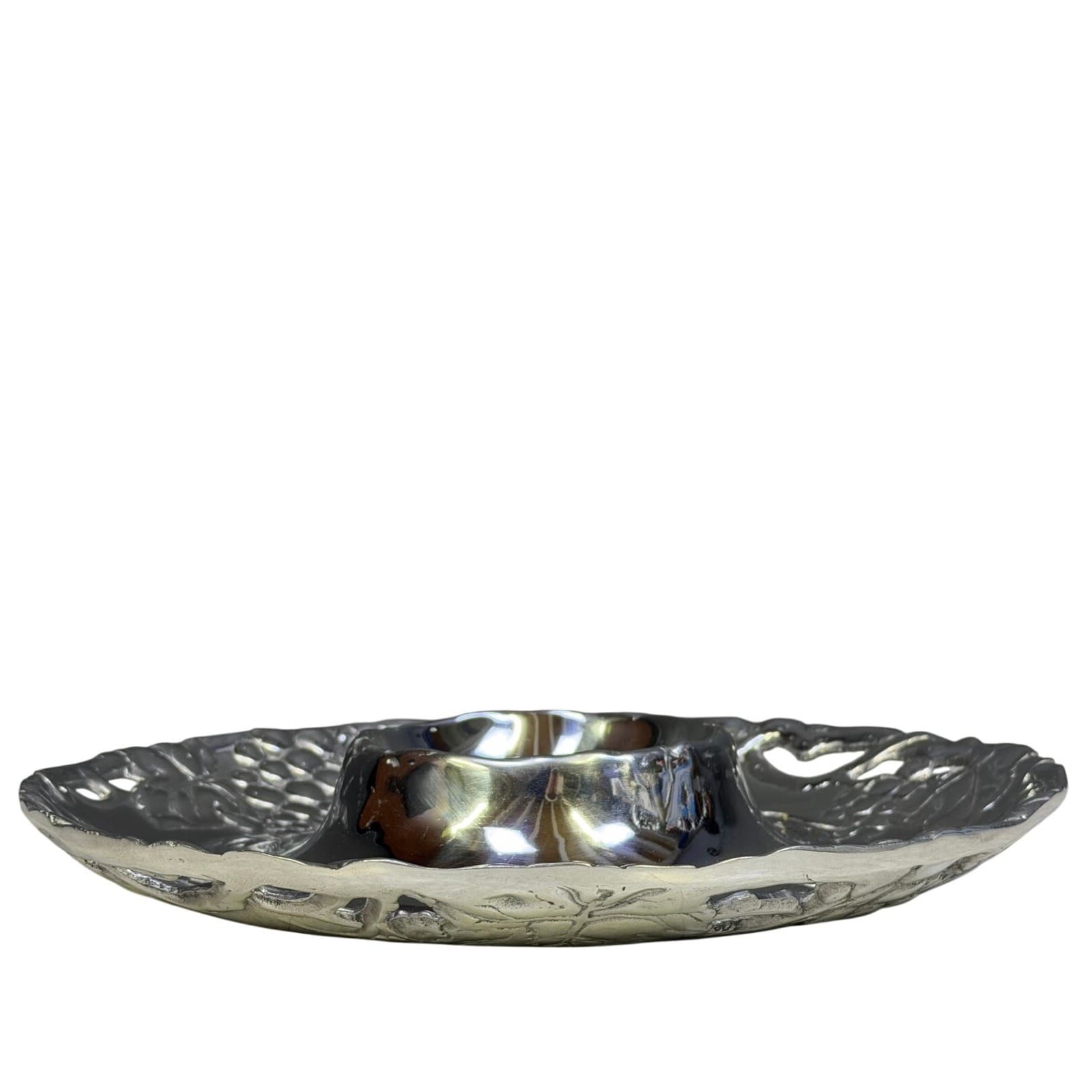 Boerne Texas Pewter 13" Grape Motif Chip & Dip/Vegetable & Dip Serving Platter - Thumbnail 3