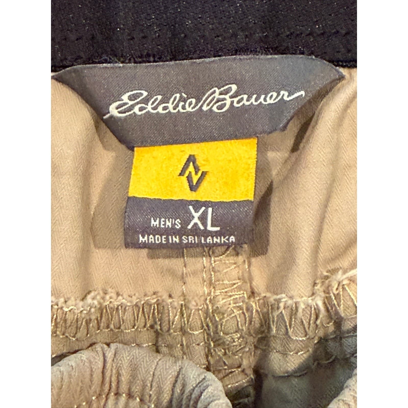 Eddie Bauer Men's XL Tan Ripstop Hiking Cargo Pants Elastic Waist 30" Inseam - Thumbnail 3