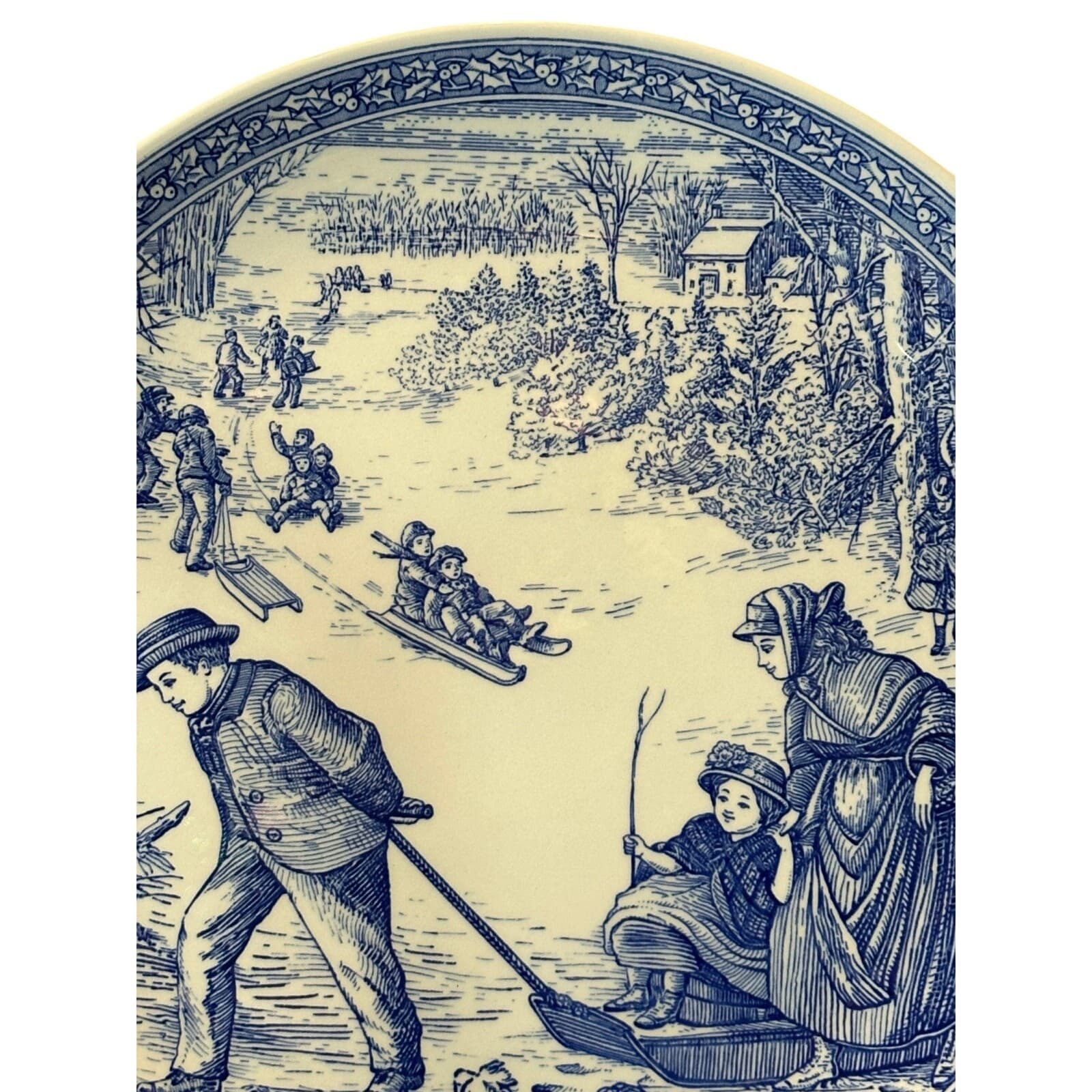 Spode Blue Room Collection Christmas Plate No. 3 8-3/8" Sled Scene England - Thumbnail 4