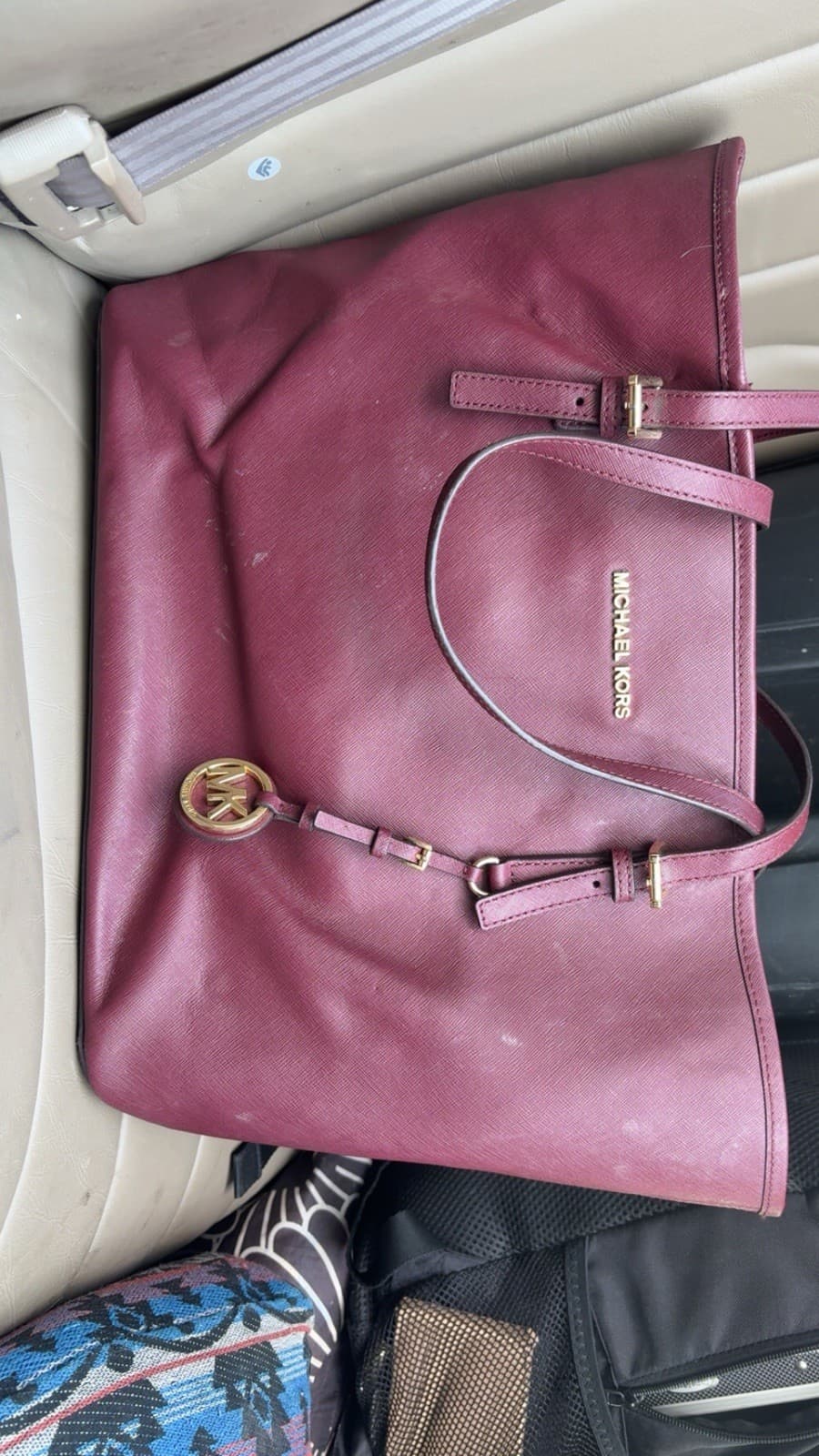 Michael Kors Burgundy Tote Bag Gold Hardware Buckle Accent Brand Logo Bag Charm - Thumbnail 2