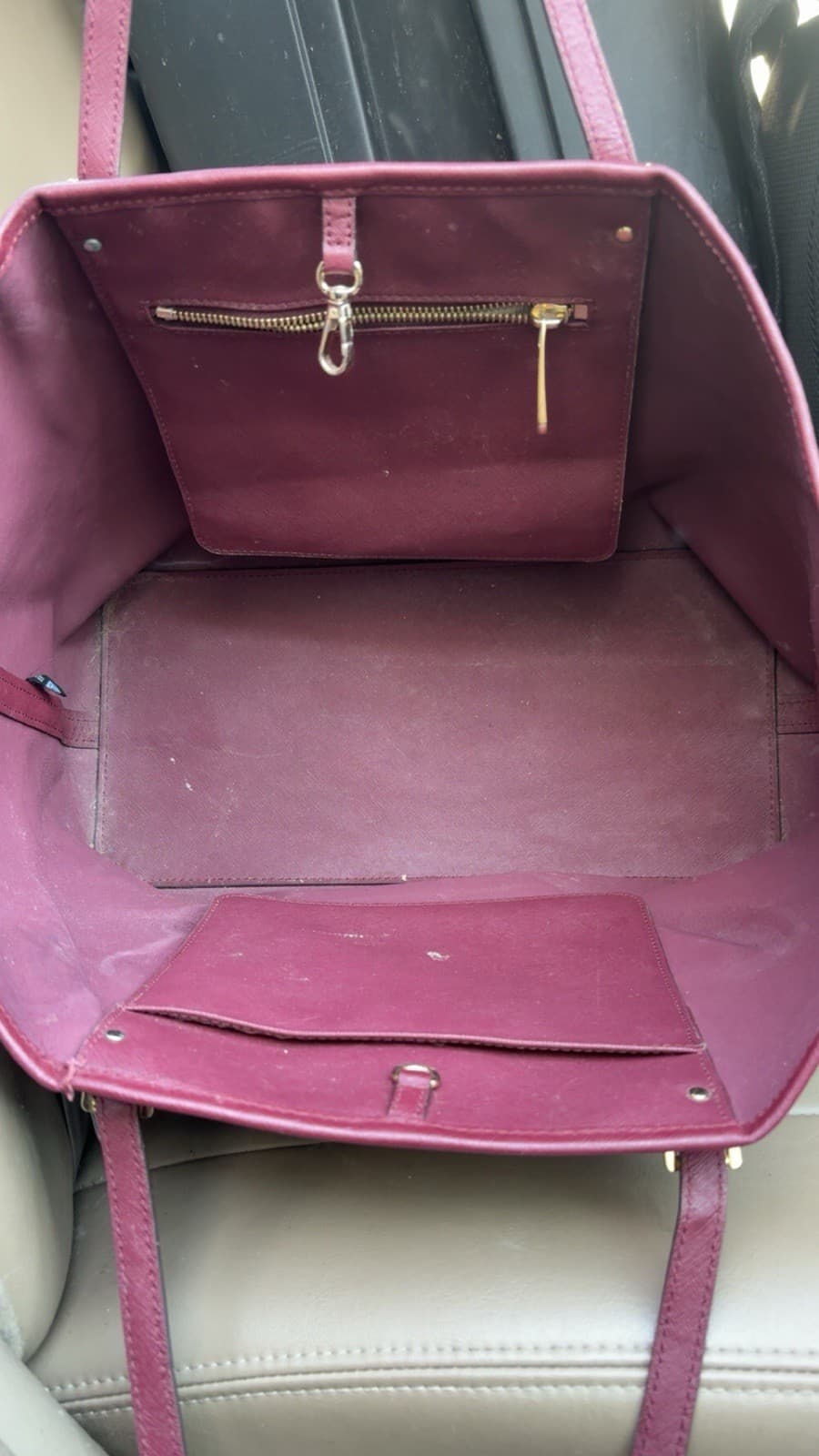 Michael Kors Burgundy Tote Bag Gold Hardware Buckle Accent Brand Logo Bag Charm - Thumbnail 3