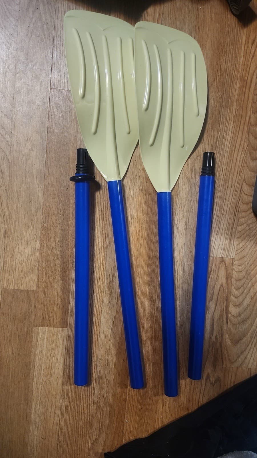 Inflatable Raft Boat with Oars 2-Piece Paddle Set Blue Shafts Beige Blades - Thumbnail 2