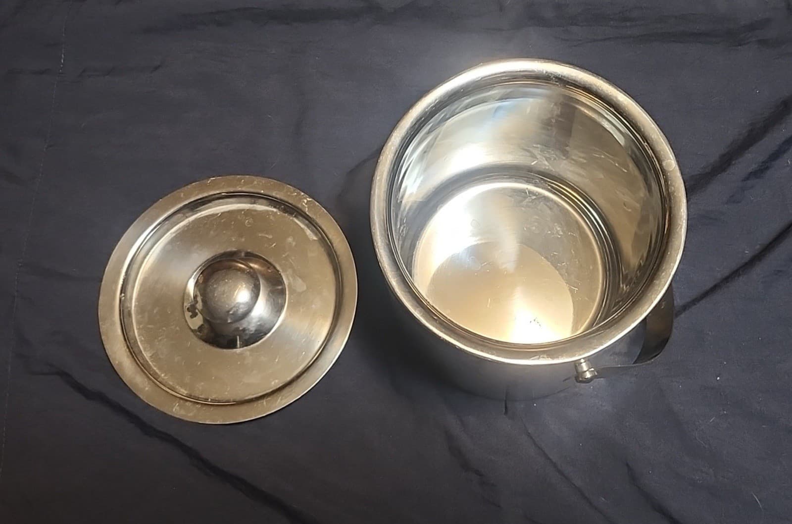Stainless Steel Silver Insulated Ice Bucket with Handle and Lid - Thumbnail 2