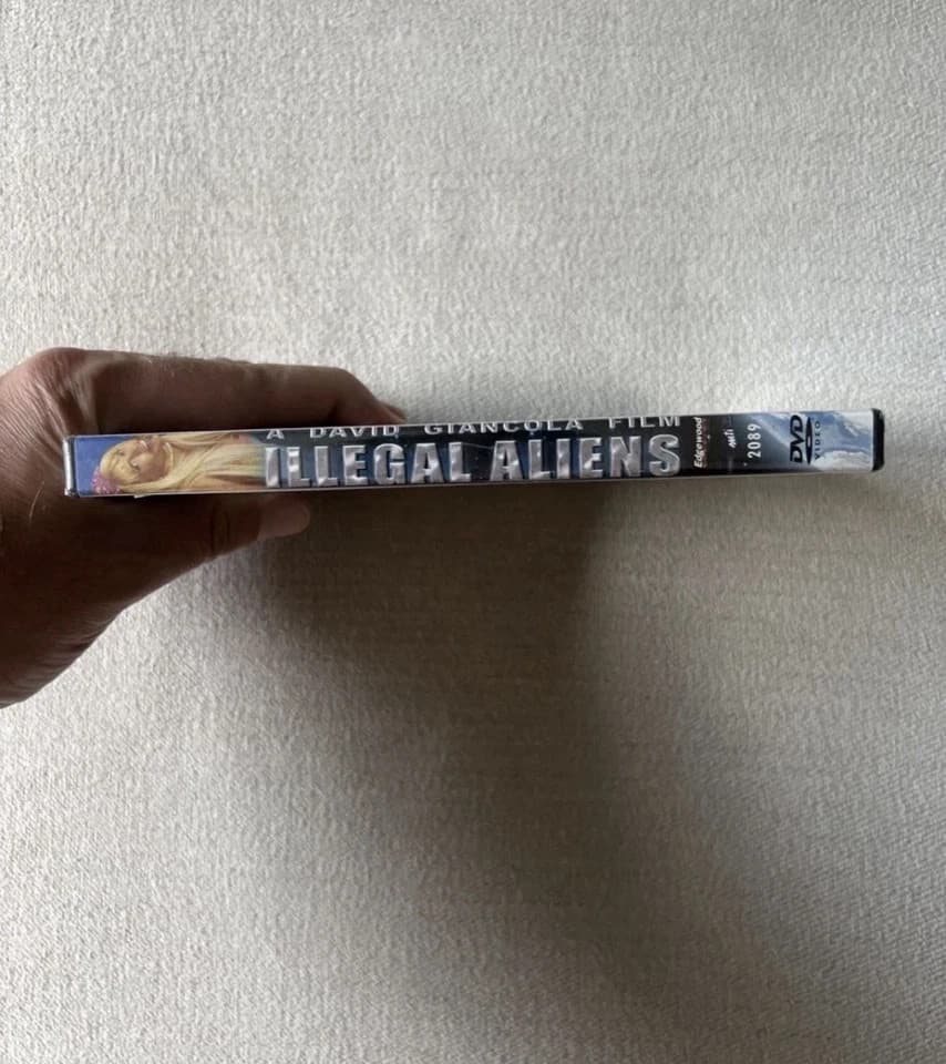 Illegal Aliens (DVD, 2007) Anna Nicole Smith Joanie "CHYNA" Laurer NEW SEALED - Thumbnail 2