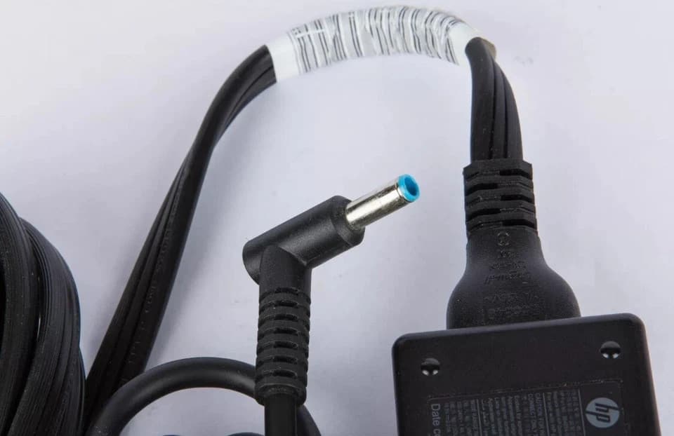 OEM Original HP HSTNN-LA40 19.5V 2.31A 45W Laptop Charger AC Adapter Blue Tip - Thumbnail 2