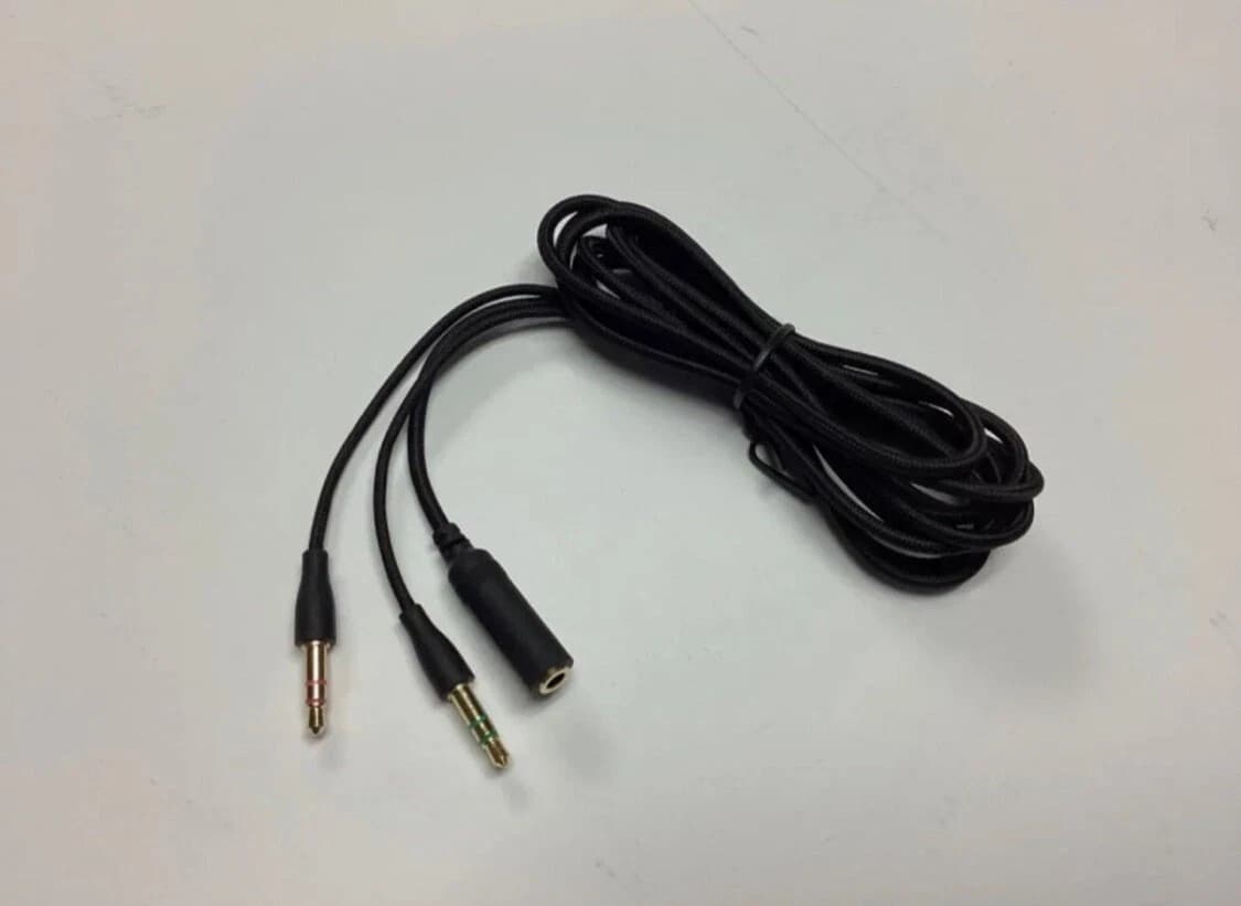 HyperX Headset 3.5mm Y Splitter/Adapter Audio Cable Headphones - Thumbnail 2