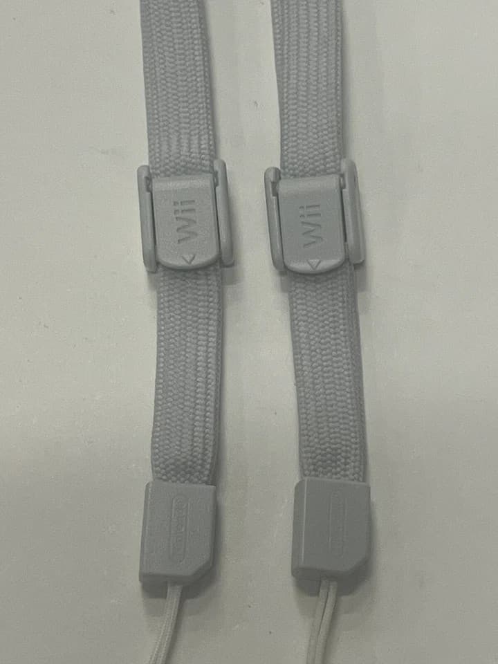 OEM Nintendo Wii Silicone Remote Controller CLEAR Sleeve Cover RVL-022 - Thumbnail 2