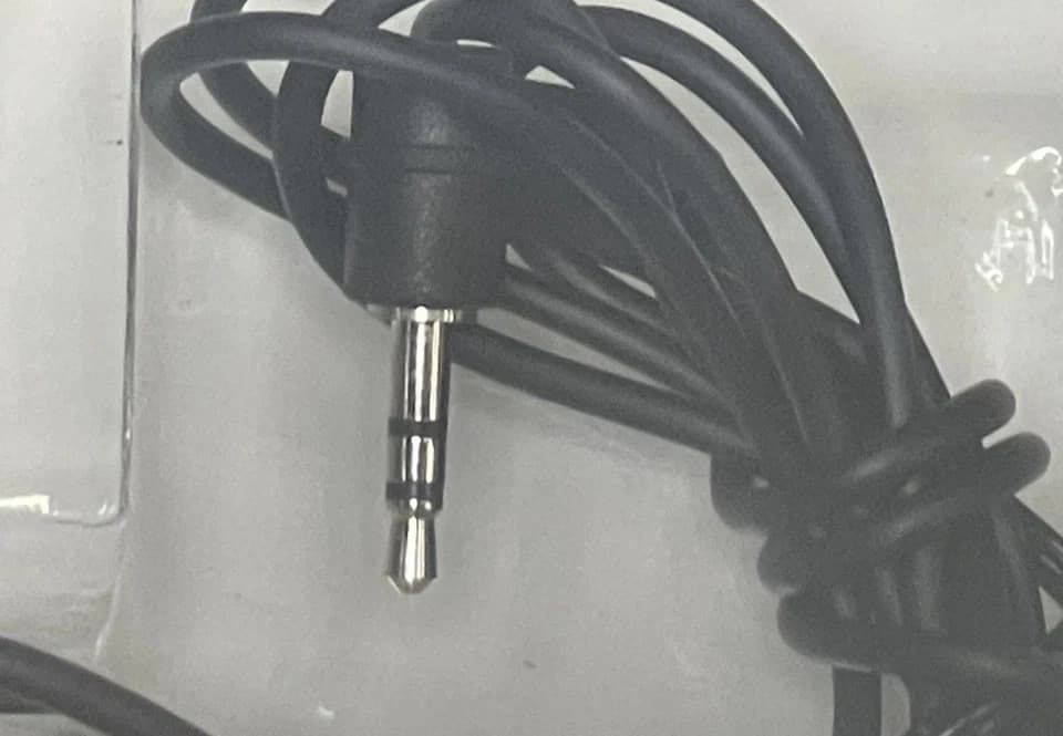 2 x. Philips Over-the-Ear Headset with Noise Cancelling Mic, 2.5mm Plug, Univers - Thumbnail 2