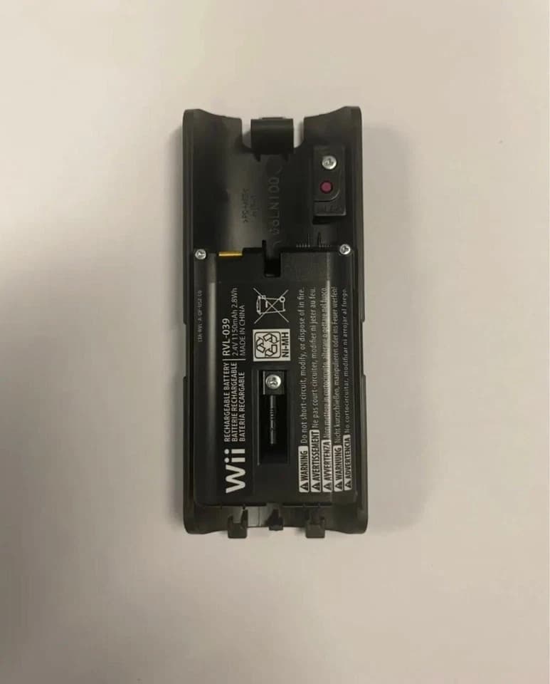 X2 Nintendo Genuine 1150mAh Rechargeable Battery Pack For Wii / Wii U Remotes - Thumbnail 2