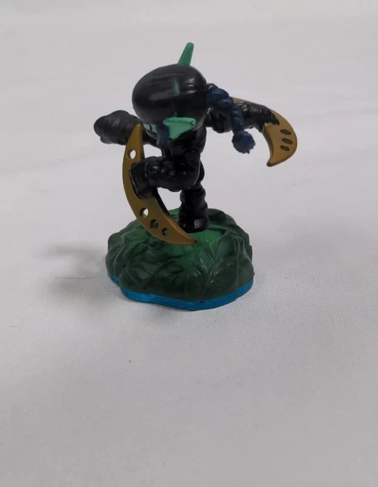 Skylanders Giants Figure Set (Lot Of 2) - Thumbnail 10