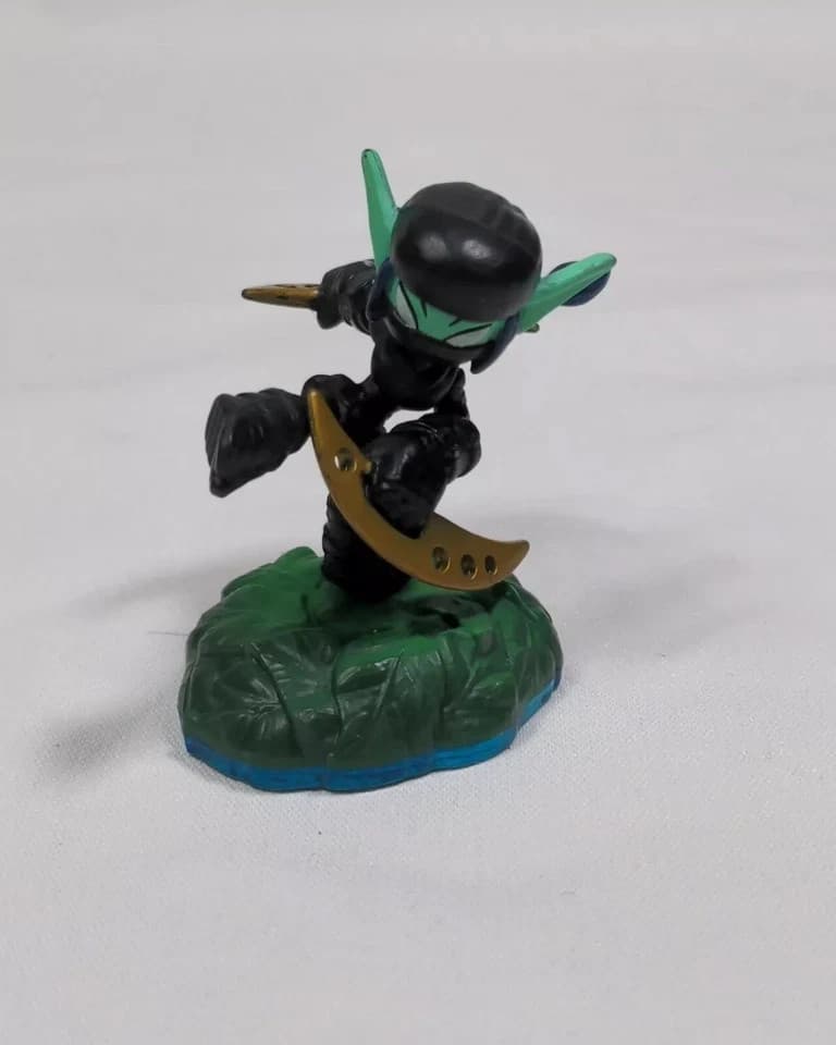 Skylanders Giants Figure Set (Lot Of 2) - Thumbnail 11