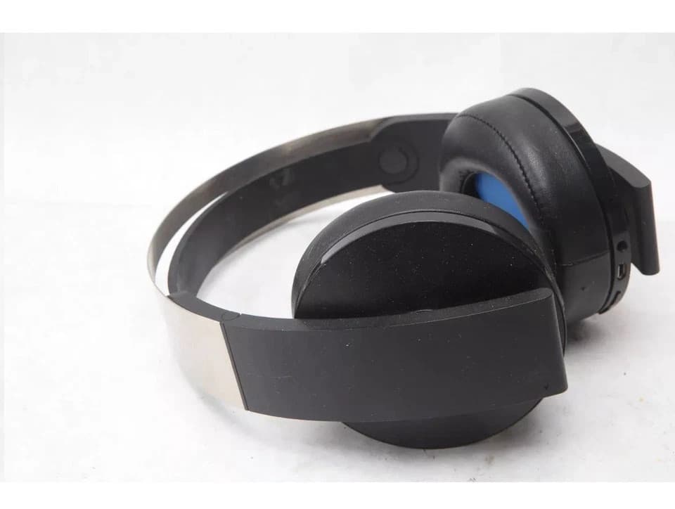 Sony Platinum Wireless Gaming Headset for Playstation 4 PS4 (CECHYA-0090) Read - Thumbnail 2