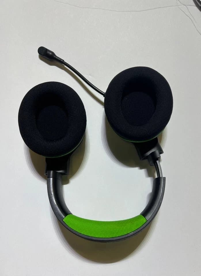 Razer Kaira Wireless Multi-Platform Gaming Headset - Black - Thumbnail 5