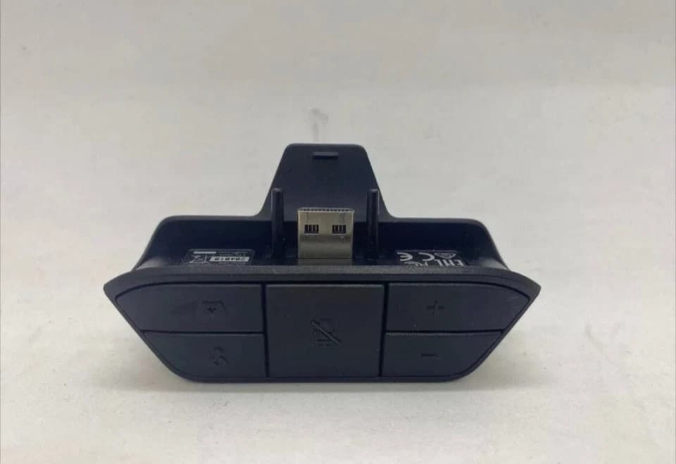OEM Xbox One Stereo Headset Adapter Genuine Microsoft Brand New - Thumbnail 3