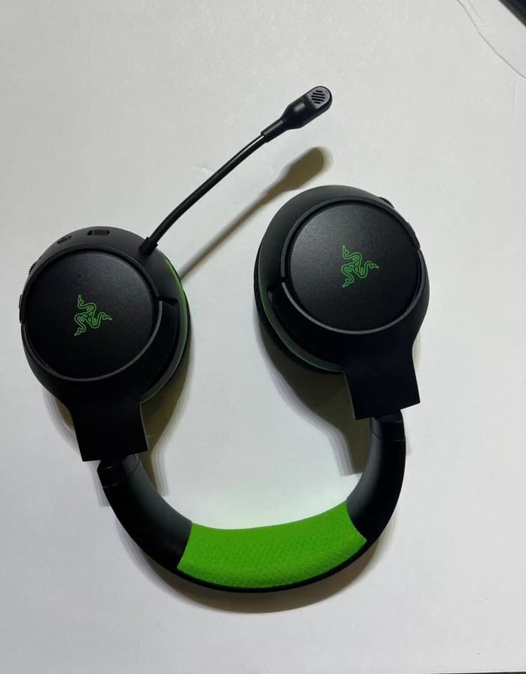 Razer Kaira Wireless Multi-Platform Gaming Headset - Black - Thumbnail 6