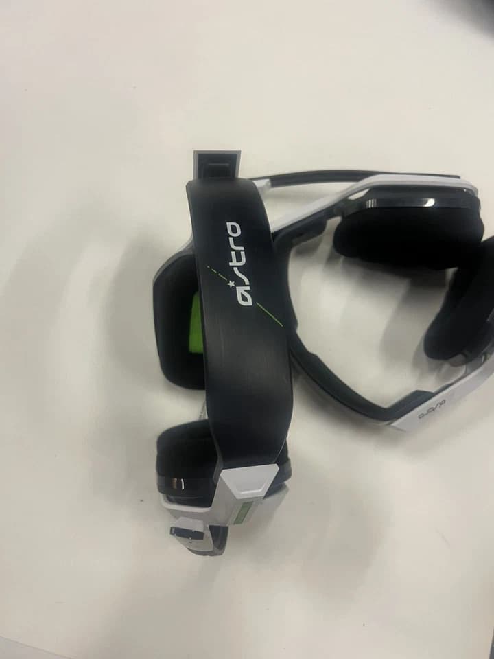 2 X ASTRO Gaming A20 Wireless Headset Gen 2 - Xbox X, S, One, PC & Mac AS-IS - Thumbnail 7