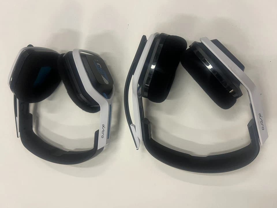 2 X ASTRO Gaming A20 Wireless Headset Gen 2 - PS4,PS5, PC & Mac AS-IS - Thumbnail 3
