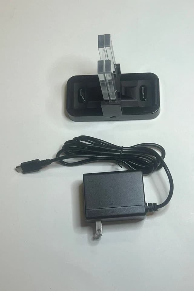 Controller Charger Dock For Switch Joy-Con And Pro Controller Charging - Thumbnail 5